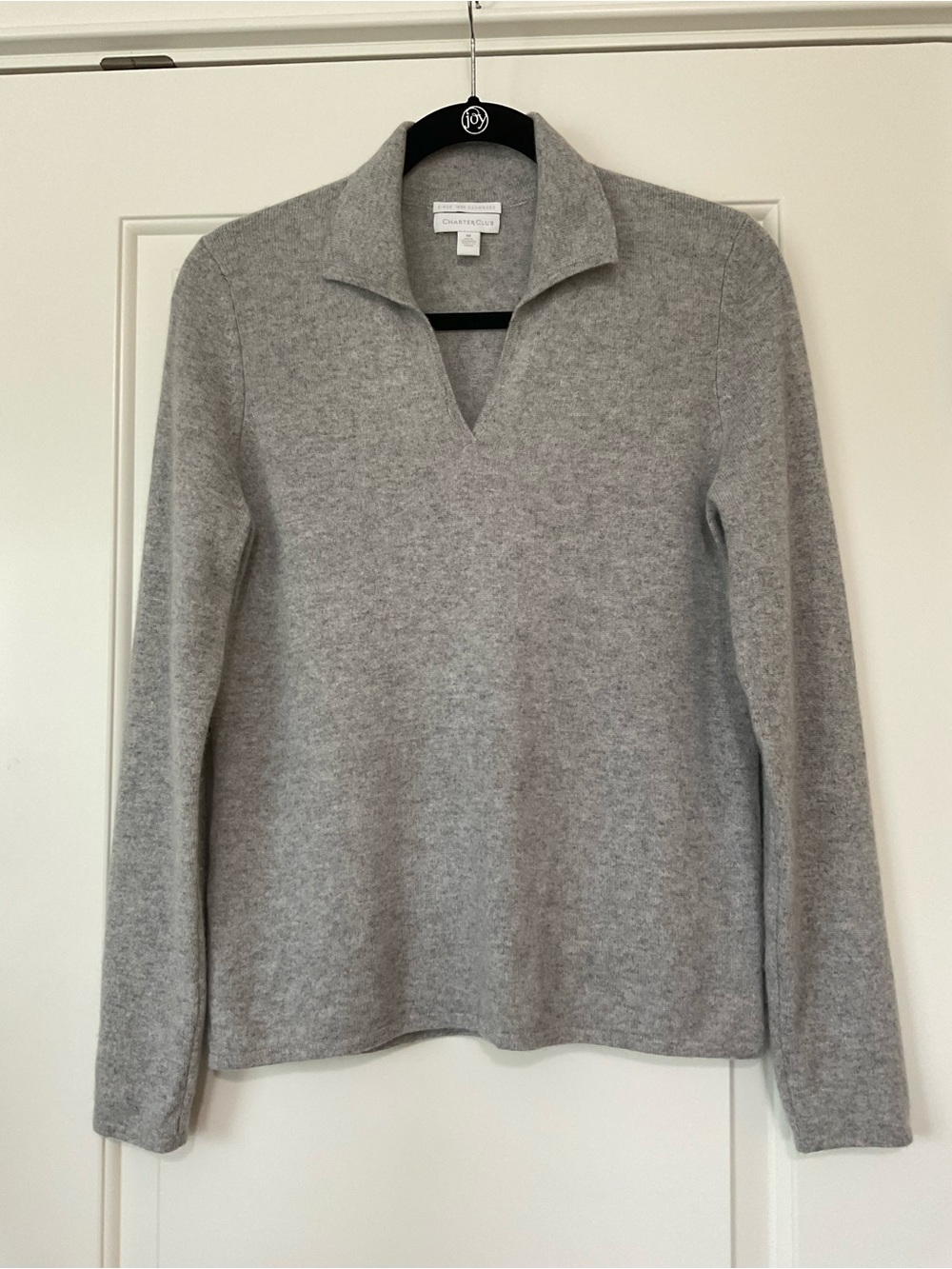 Charter Club Light Gray V-Neck Collar Cashmere Sweater